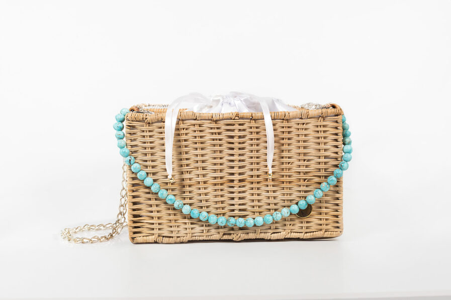 Natural fiber messenger bag with turquoise stones and handle with metal chain