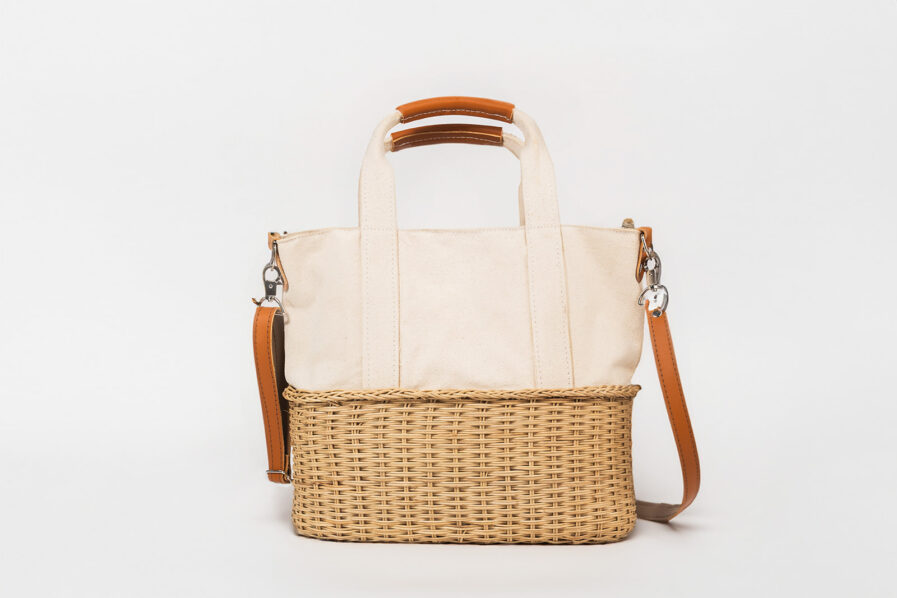 Tote bag with ecru manta canvas and leather handles - Imagen 3